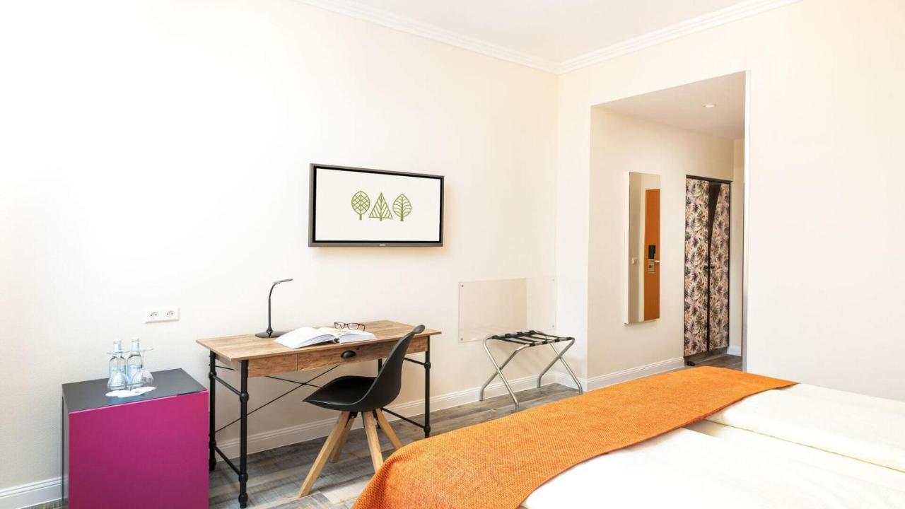 Parkhotel Landau Ландау Екстер'єр фото