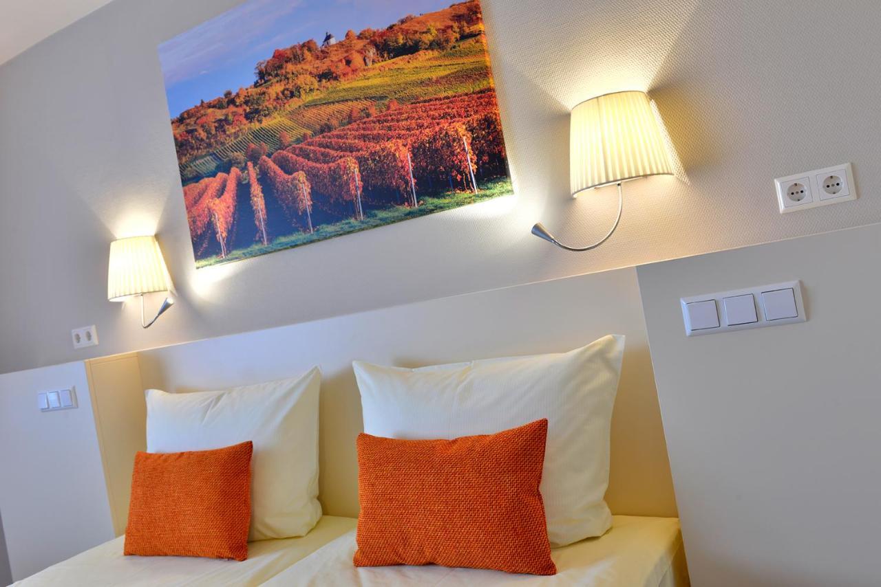 Parkhotel Landau Ландау Екстер'єр фото